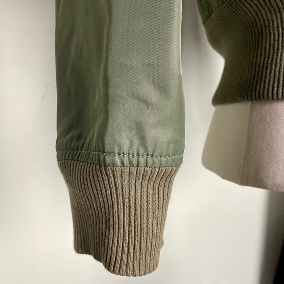 Gap Furry Hooded Bomber Jacket - Picture 5 of 8